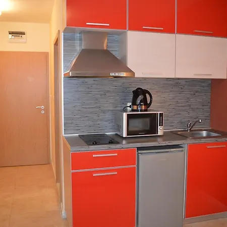 דירה Bratanov River Park Studio *